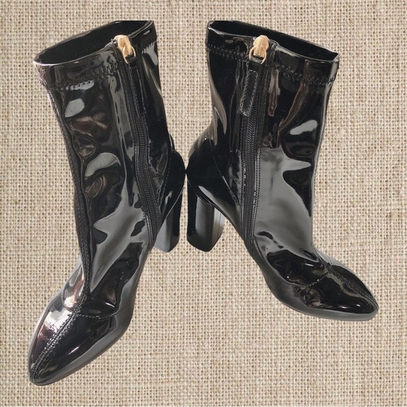 Paint leather ankle boots - Picture 3 of 3